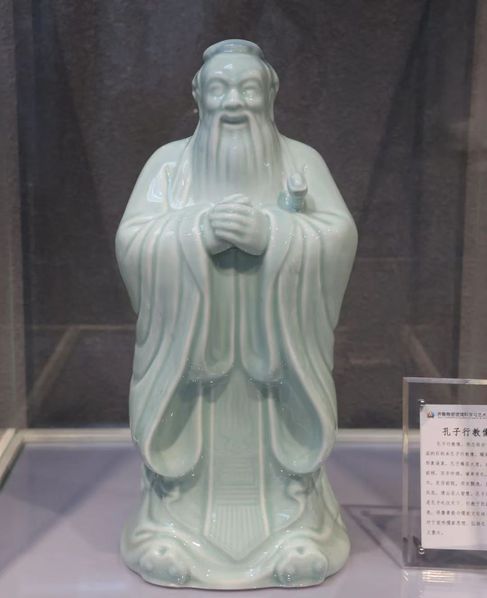 孔子像